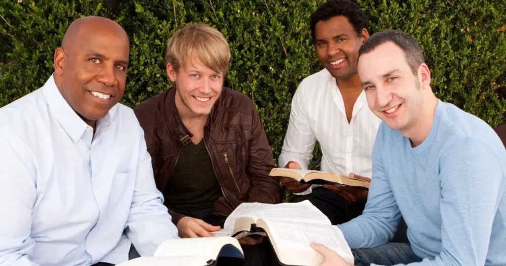 36 temas para reuniones de hombres cristianos inspiracion y fe