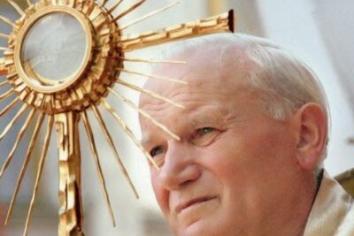 adoracion eucaristica de juan pablo ii fe y devocion