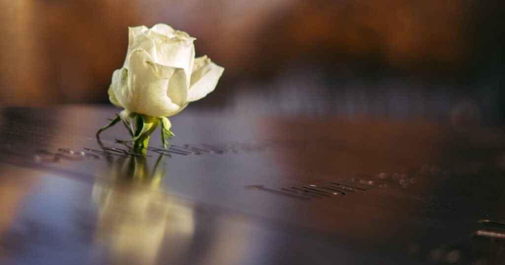 frases biblicas de homenaje a un ser amado fallecido