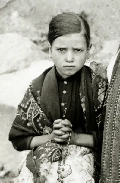 jacinta marto santa vida milagros y legado