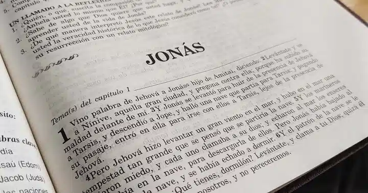 la historia de jonas relato biblico y lecciones de vida