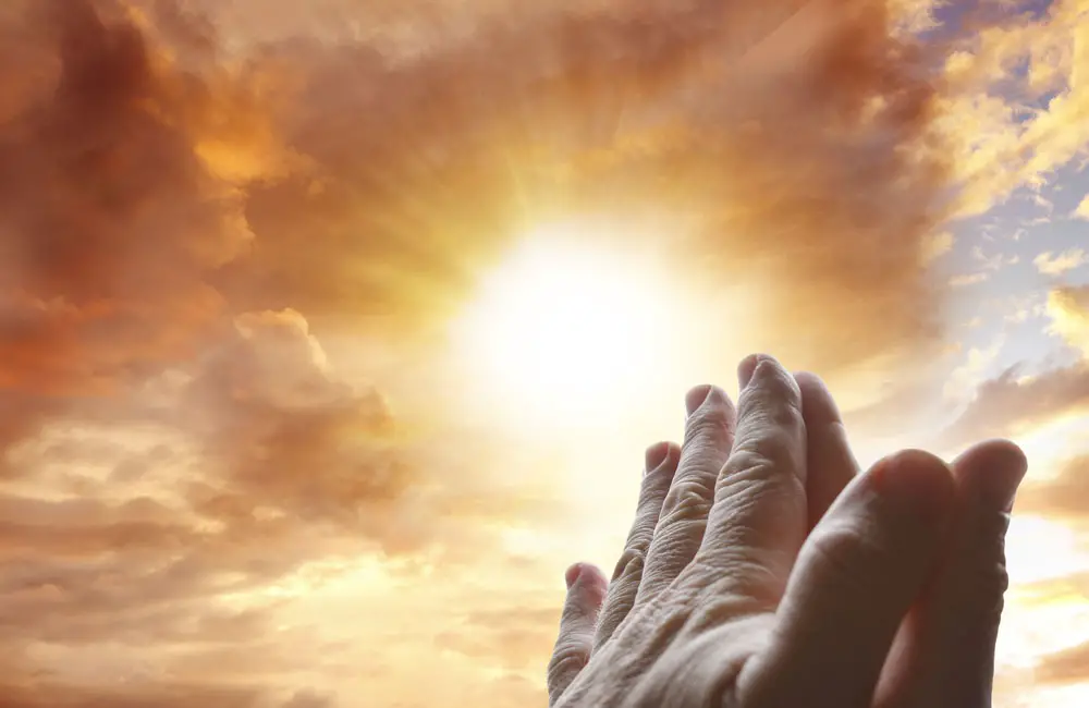 el papel del espiritu santo en convencernos del pecado y guiarnos hacia la verdad 1